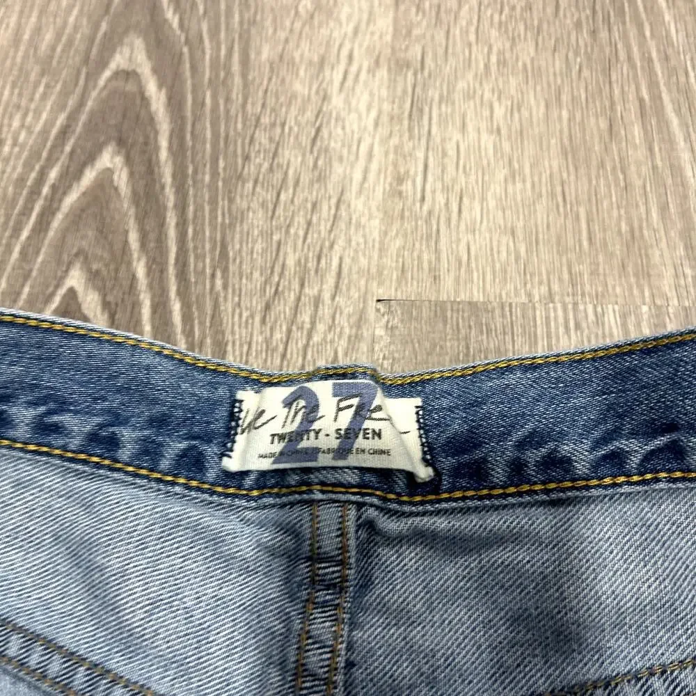 Free People We the Free Loving Good Vibrations Shorts Denim Jean Shorts Size 27